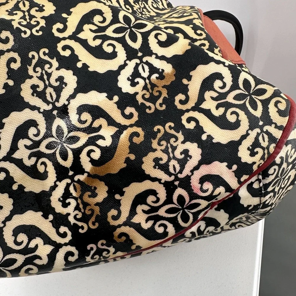 Petunia Pickle‎ Bottom Wistful Weekender Diaper Bag Fez Tote Embroidered Read